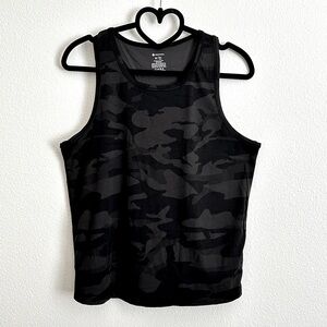 Member’s Mark Black Gray Camo Racerback Tank Size M